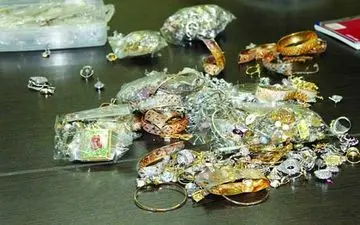 دستبند پلیس بر دستان سارق 4 میلیاردی