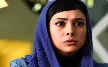 آزاده صمدی ممنوع‌الخروج شد | پاسپورت آزادی صمدی در فرودگاه توقیف شد