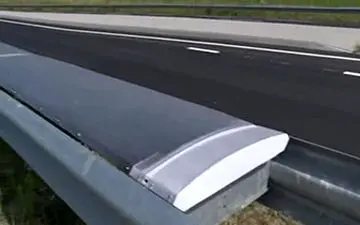 تولید برق از گاردریل کنار جاده + فیلم 