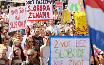 تظاهرات کروات ها علیه سقط جنین