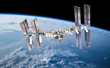 پیاده‌روی فضایی مسافران "دراگون"
