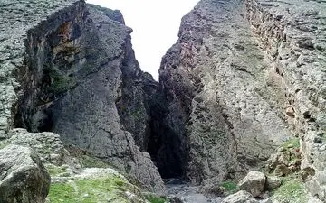  تنگه بهرام چوبین | آمیزه ای از طبیعت و تاریخ