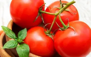 با گوجه‌فرنگی به جنگ این بیماری‌ها بروید