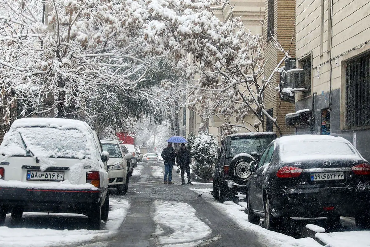 کولاک برف و سرما در راه تهران/ سامانه بارشی قوی خودنمایی می‌کند +هواشناسی فردا و دمای هوا