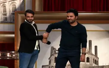 آموزش جالب دفاع شخصی هنگام حمله با چاقو، در برنامه دورهمی + فیلم