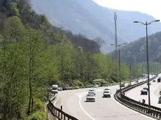 بازگشایی جاده چالوس و آزادراه تهران-شمال

