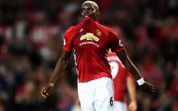 انتقاد نویل از عملکرد پل پوگبا