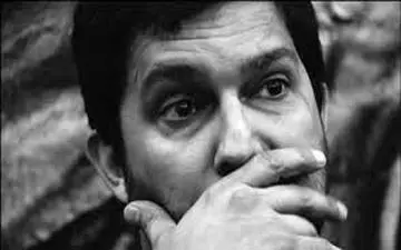 نگاه عجیب حامد بهداد به باران کوثری در اکران خصوصی سد معبر