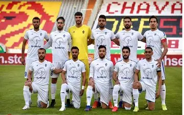 پیکان و پرسپولیس به مصاف هم می روند