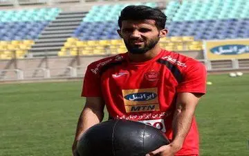 مذاکره برای تمدید قرارداد ستاره ” پرسپولیس ” آغاز شد