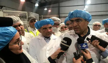  وزیر بهداشت: مشکلی در زمینه تولید و تامین شیرخشک نداریم