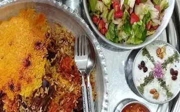 غذای فوق العاده خوشمزه و بدون گوشت میخوای؟ بادمجان پلو معرکه است/امتحان کن