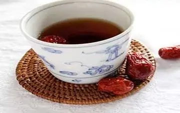 سرفه کلافه‌ات کرده و اذیت هستی؟ با مصرف این جوشانده خلاص می‌شوی!