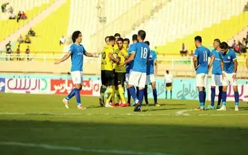  قهرمانی ژنرال با زردپوشان اصفهانی در نیم فصل اول