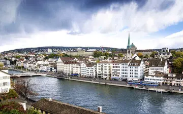  خوشگذرانی در زوریخ 