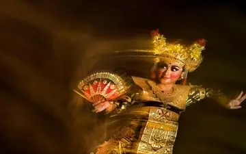 عکس منتخب نشنال جئوگرافیک | رقص لگونگ