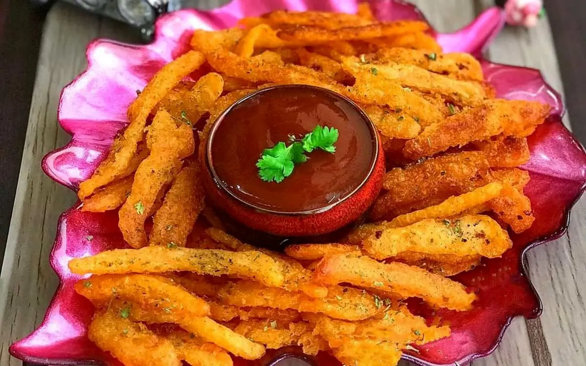 طرز تهیه کرانچی پنیری خانگی؛ میانوعده ترد و خوشمزه در کمترین زمان