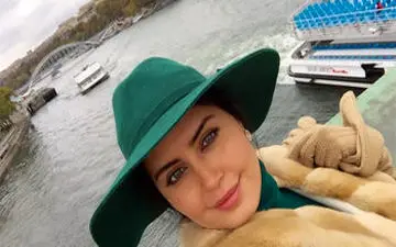 خوابیدن الناز شاکر دوست در دمای منفی 28 درجه هتل یخی مشهور