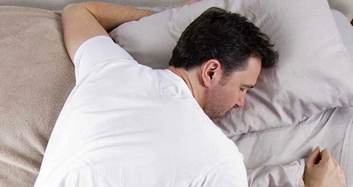 خوابیدن کج و کوله چه بلایی سر بدن شما می آورد؟