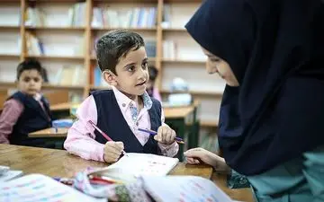 برقراری حقوق معلمان بازنشسته مدارس استثنایی در بن‌بست