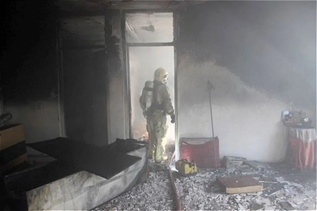 خانه ای در نظام آباد در آتش سوخت