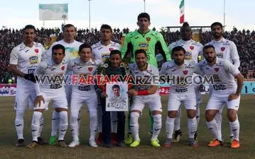  در این صورت پرسپولیس قهرمان لیگ هفدهم نمی شود/ سرخ پوشان چند امتیاز دیگر نیاز دارند؟