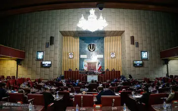 بام ایران در حسرت آب به سر می‌برد