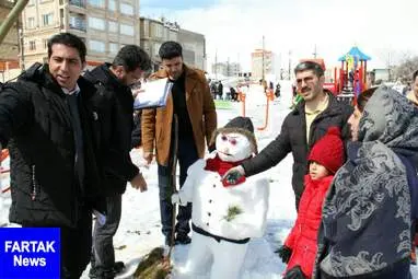 برگزاری جشنواره مجسمه های برفی در کرمانشاه به روایت تصویر