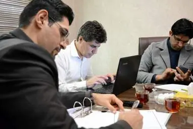 نشست خبری به مناسبت سالروز استقلال  کانون‌های وکلا  و روز وکیل مدافع