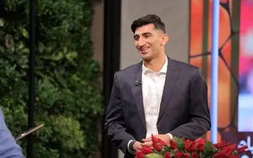 فوری؛گلر پرسپولیس ممنوع الخروج شد