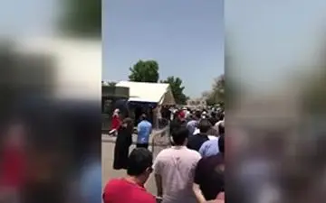 گرمای چهل درجه و حضور بی نظیر مردم دبی در انتخابات + فیلم