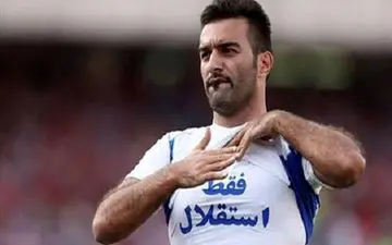 خون حنیف از دست خارجی‌های استقلال به جوش آمد!