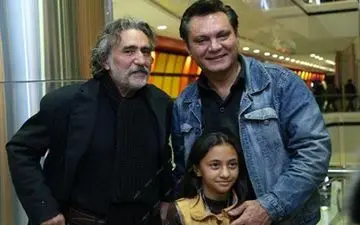 مجری جنجالی شبکه ماهواره ای ، مجری برنامه فوتبالی تلویزیون شد!