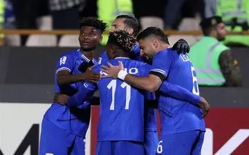 هواداران استقلال صبور باشند، مربی خوب در این مقطع پیدا نمی‌شود
