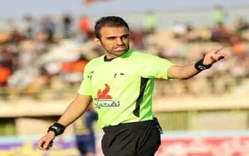 احضار داور جنجالی بازی قهرمانی پرسپولیس!