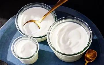 پرواز قیمت ماست به سمت کیلویی ۱۰۰ هزار تومان / ماست کم چرب چند شد؟ 