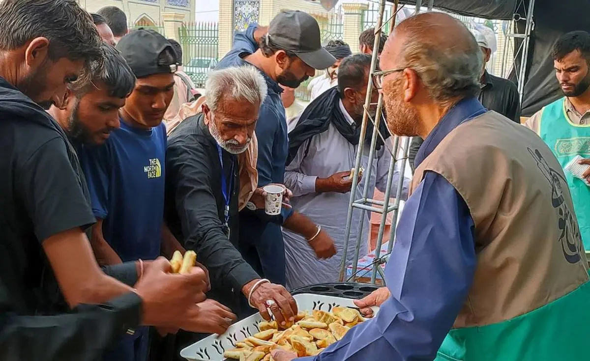 آغاز ثبت‌نام خادمان و میزبانان رضوی در اربعین



