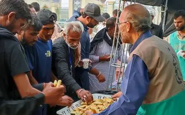 آغاز ثبت‌نام خادمان و میزبانان رضوی در اربعین



