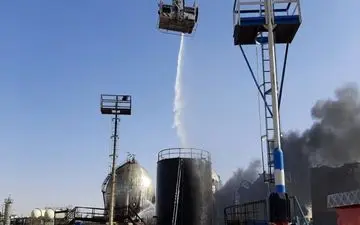 آتش در پالایشگاه تهران مهار شد
