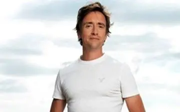 تصادف شدید مجری محبوب / ماشین آتش گرفت | عکس