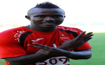 عکس/ کری خوانی بازیکن جدید پرسپولیس برای استقلال