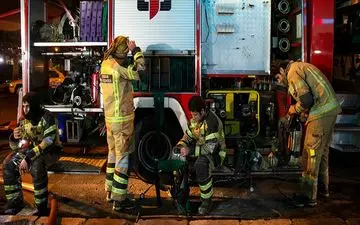 آتش سوزی گسترده در ضلع شرقی پلاسکو قدیم