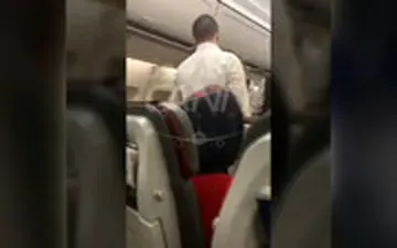  درگیری یک زوج خارجی در پرواز کیش تهران