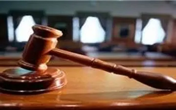 حضور همسر فوتبالیست معروف در دادگاه/ طلب مهریه!