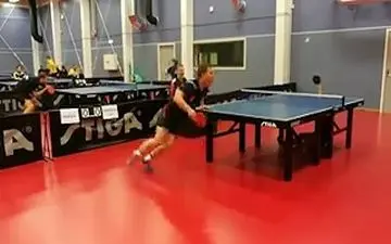 خوش‌شانسی عجیب بازیکن پینگ‌پنگ سوژه رسانه‌ها شد +فیلم 