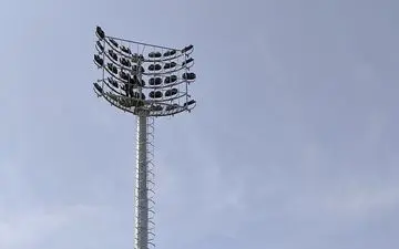 ورزشگاه شهید چمران ساوه آماده میزبانی از دیدار خوشه طلایی و سپاهان شد