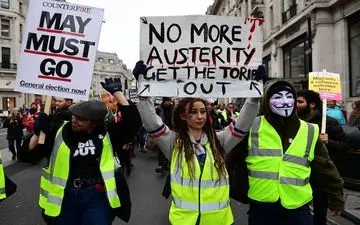 معترضان جلیقه زرد در لندن به خیابان آمدند