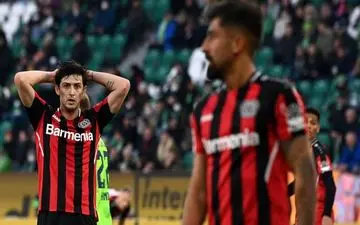 ماشین گلزنی بایرلورکوزن برگشت