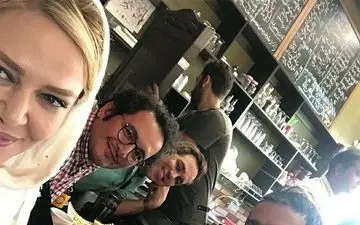 کافه گردی بهاره رهنما به همراه بازیگران آقا! + عکس