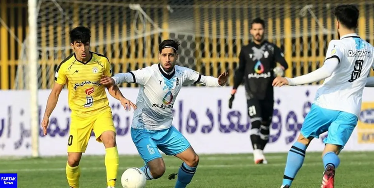 پیروزی شیرازی‌ها مقابل پیکان در پایان نیمه اول